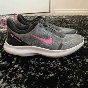 Nike Flex Sneakers